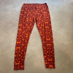 LulaRoe Leggings • size tall & curvy• NWOT • Stretch Pant Leggings